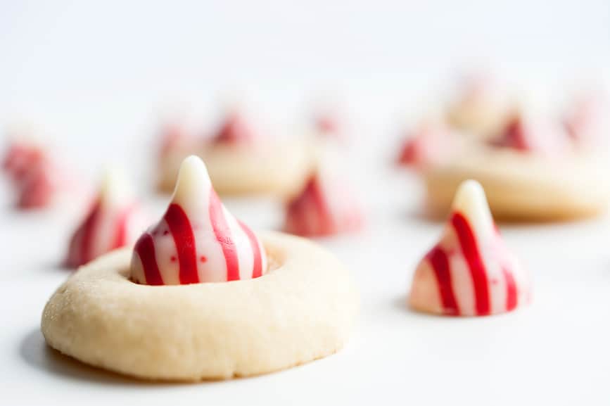 Looking for Thanksgiving or Christmas cookie recipe ideas? These Candy Cane Kiss Peppermint Cookies are so simple and delicious, and help make the holidays even more magical for your guests. Click here for the recipe.