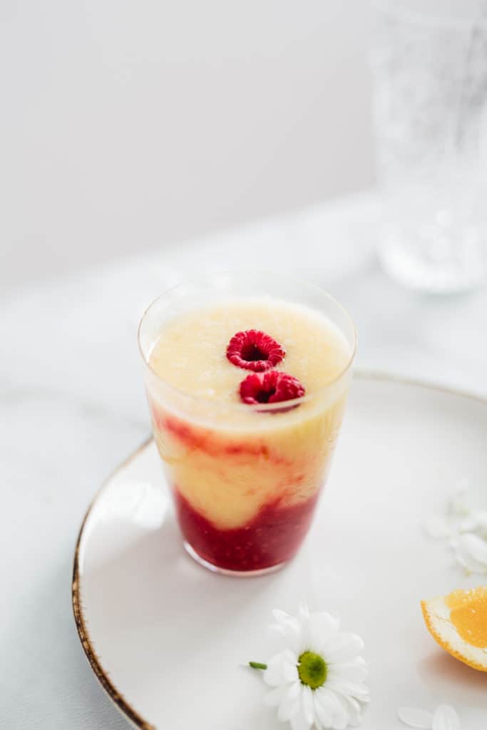 Raspberry Mango Sunrise Smoothie Recipe - Hot Beauty Health