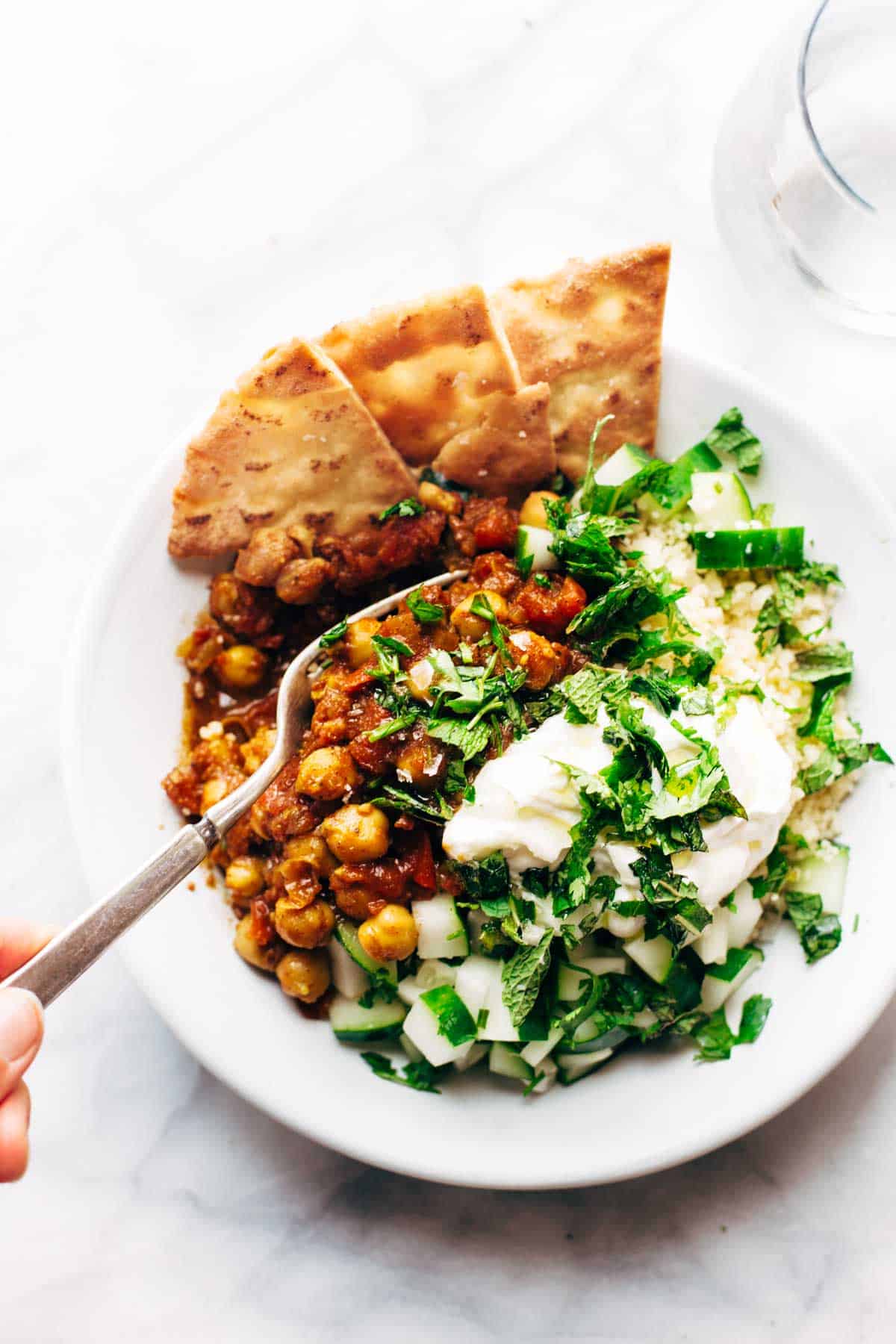 These 15 Vegetarian Recipes Are So Satisfying You’ll Want to Go Meatless for an Entire Month! Now I have some healthy veggie recipes to try for breakfast, lunch, and dinner like this Moroccan Chickpea Bowl!