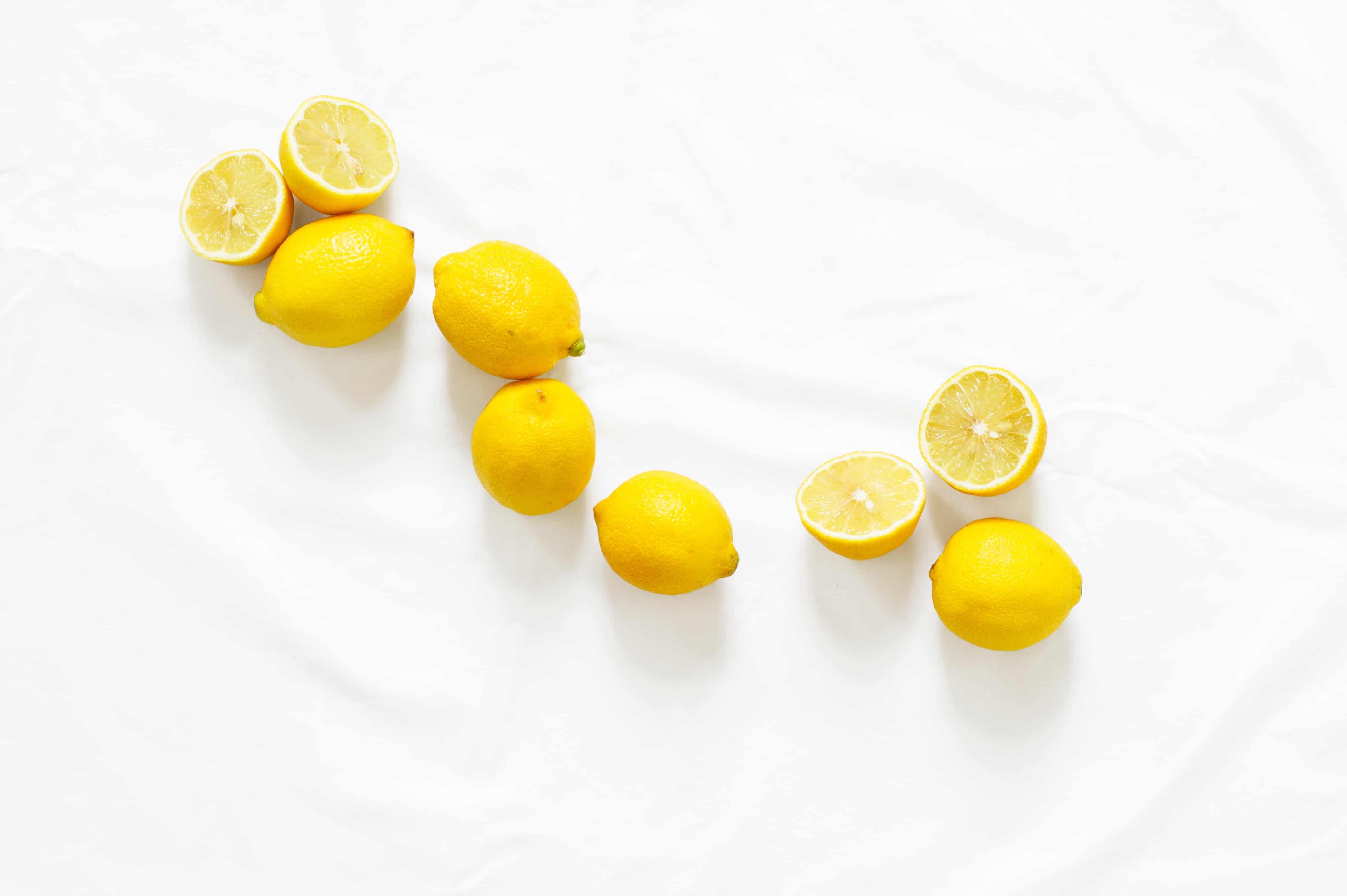 boil lemons to whiten clothes