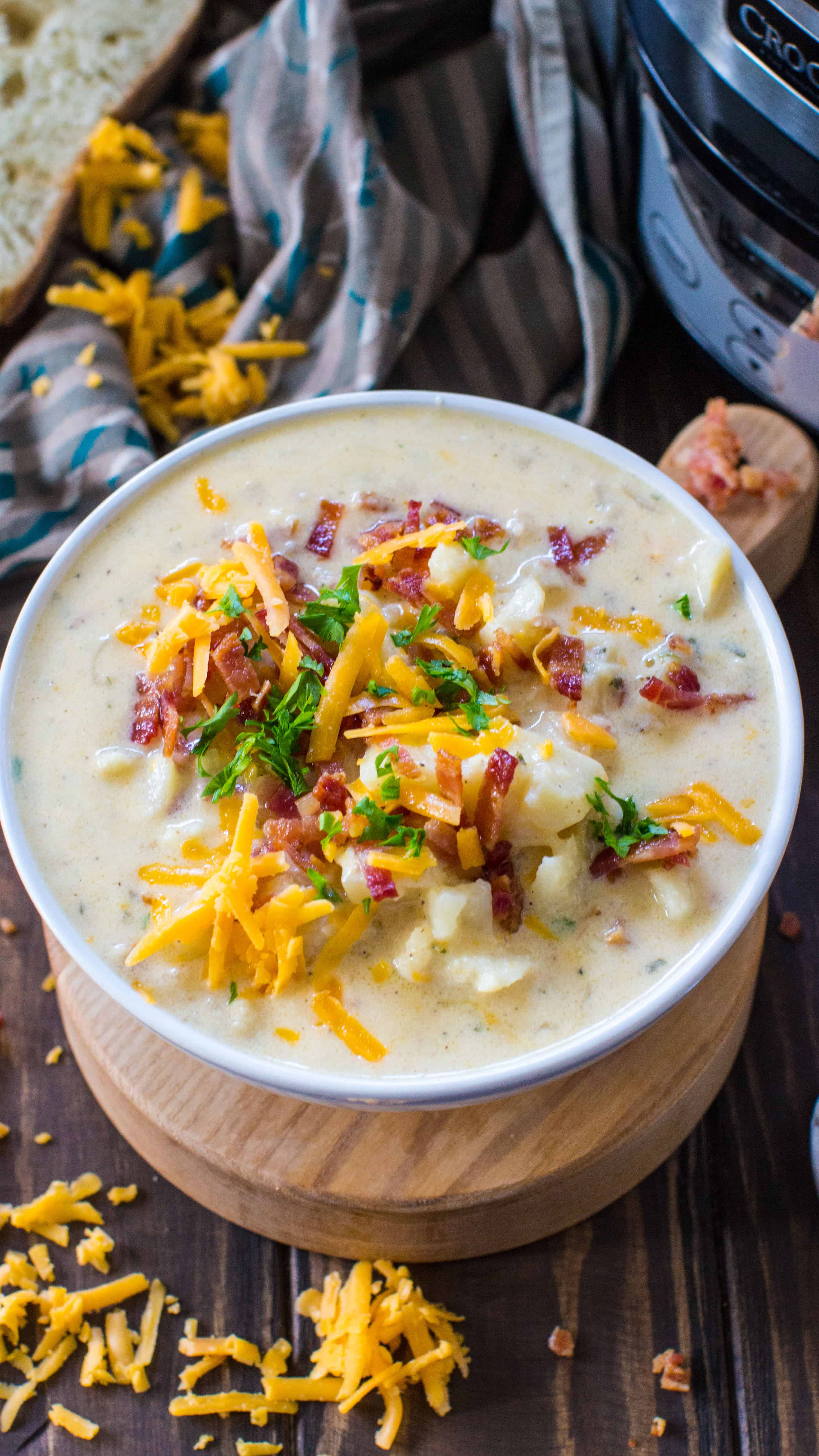 Slow Cooker Baked Potato Soup sweet and savory meals