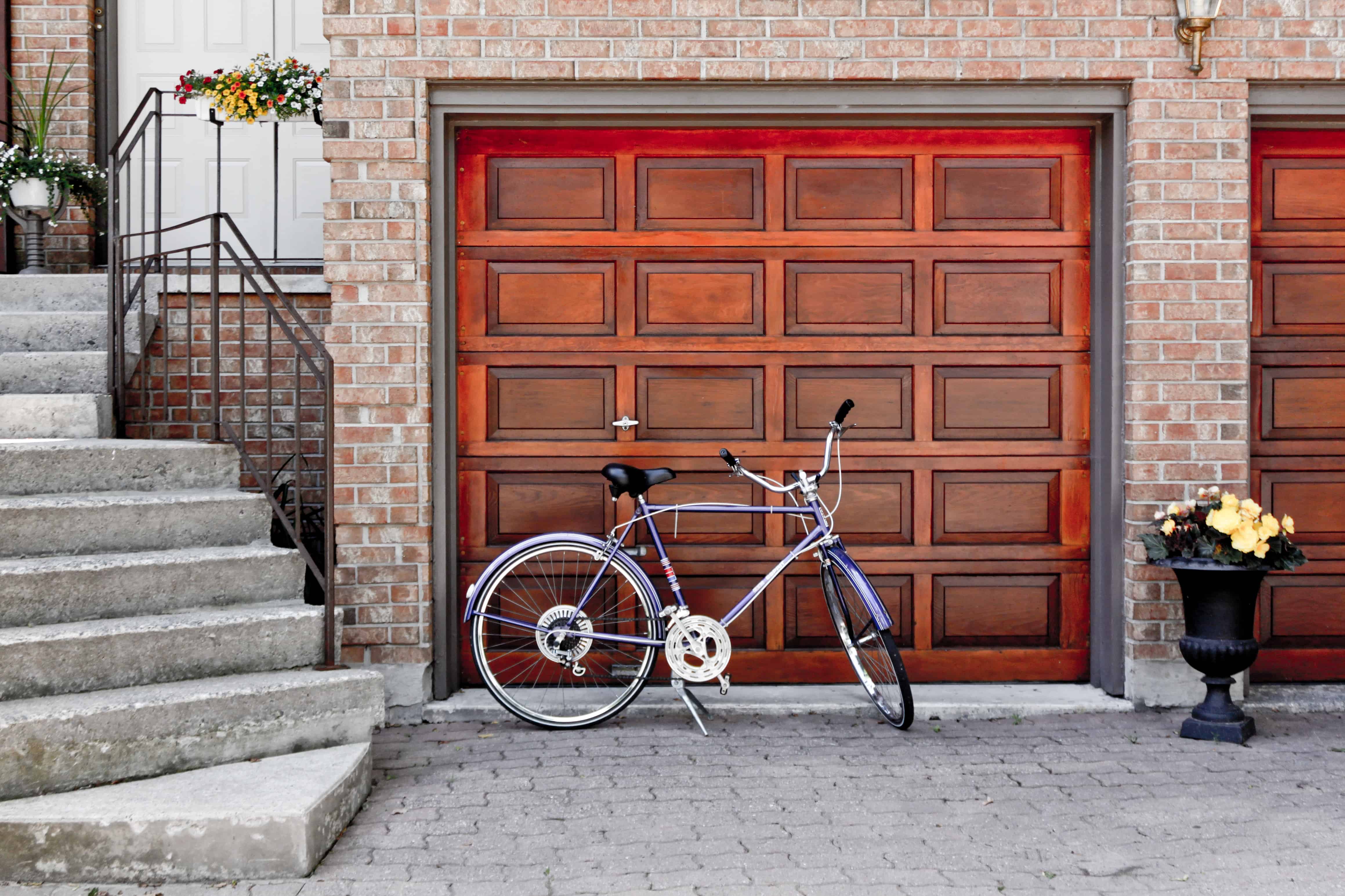 deep clean garage