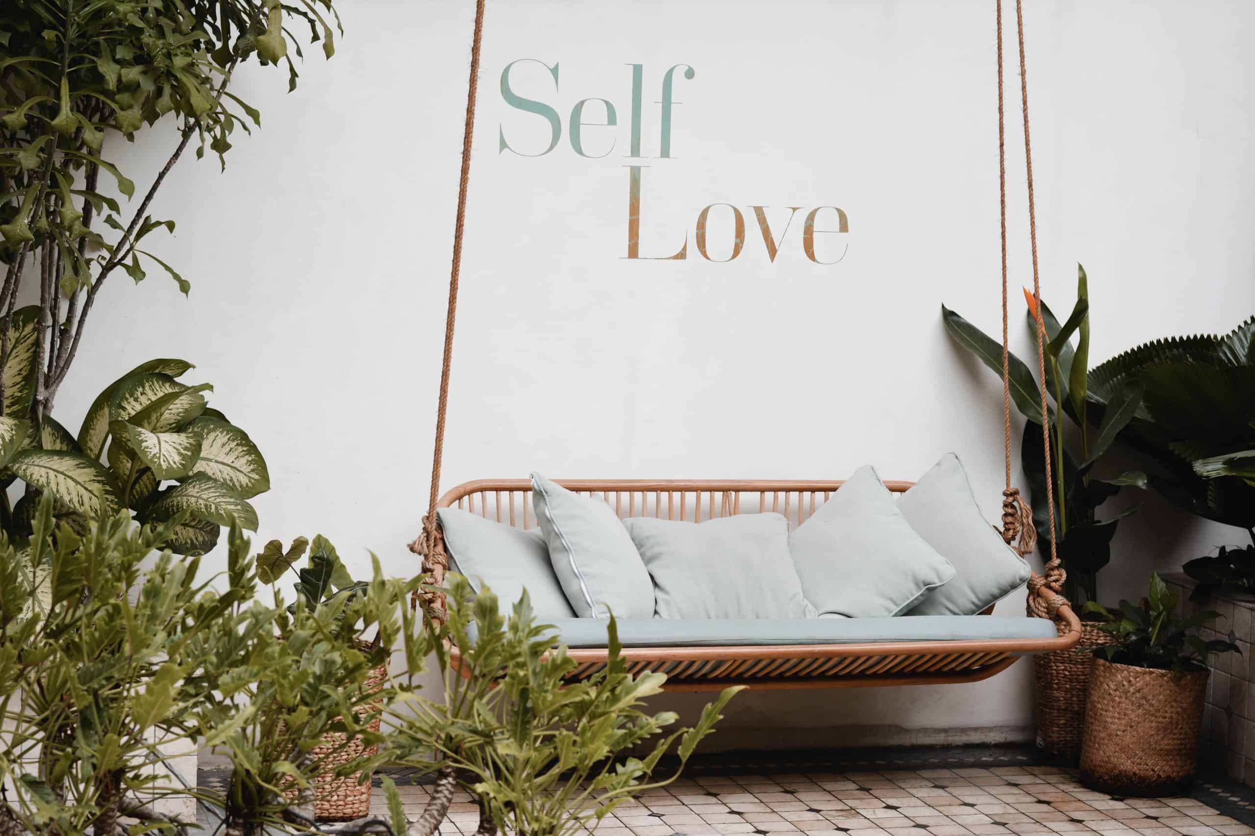 how to live your best life with self love