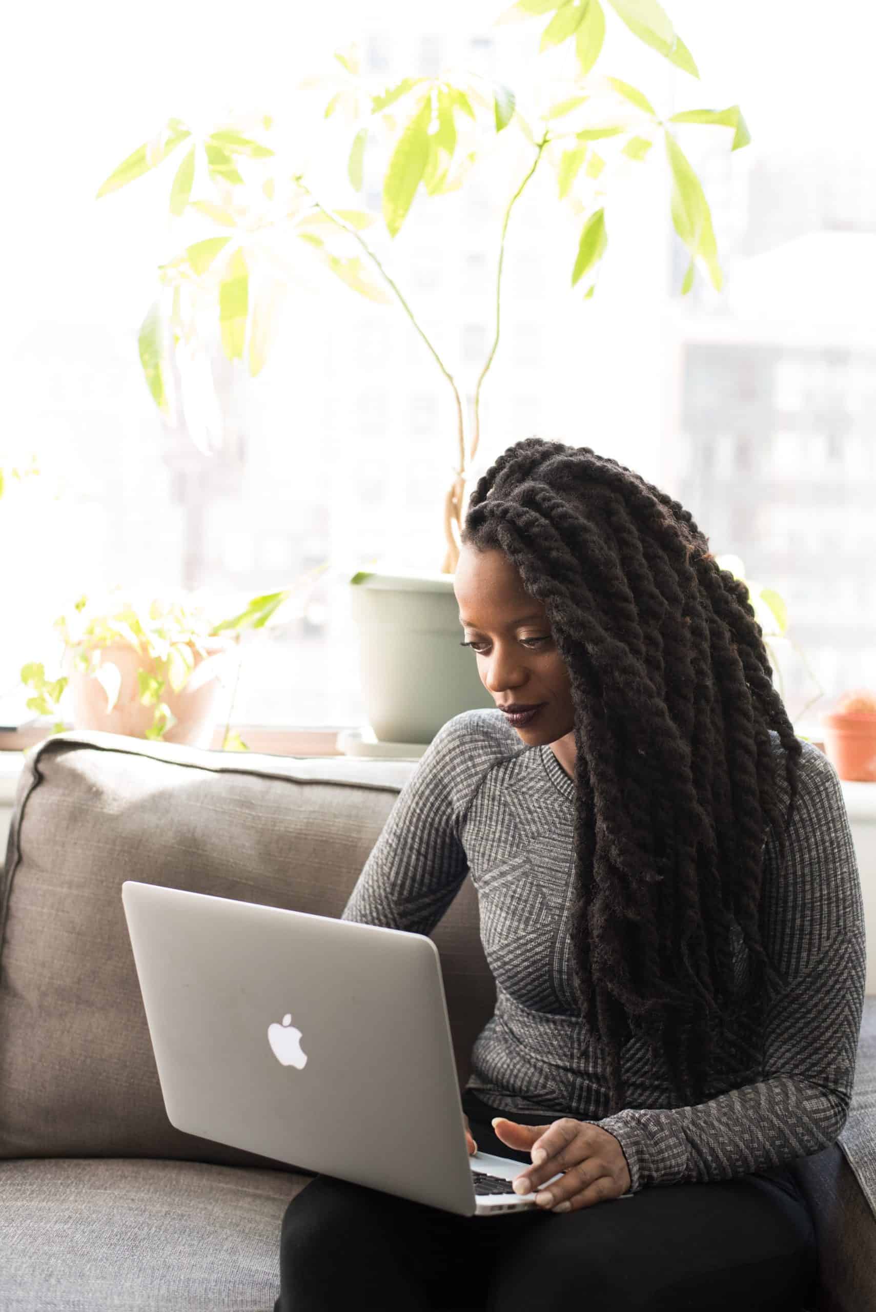 10 Side Hustles You Can Start at Home Right Now