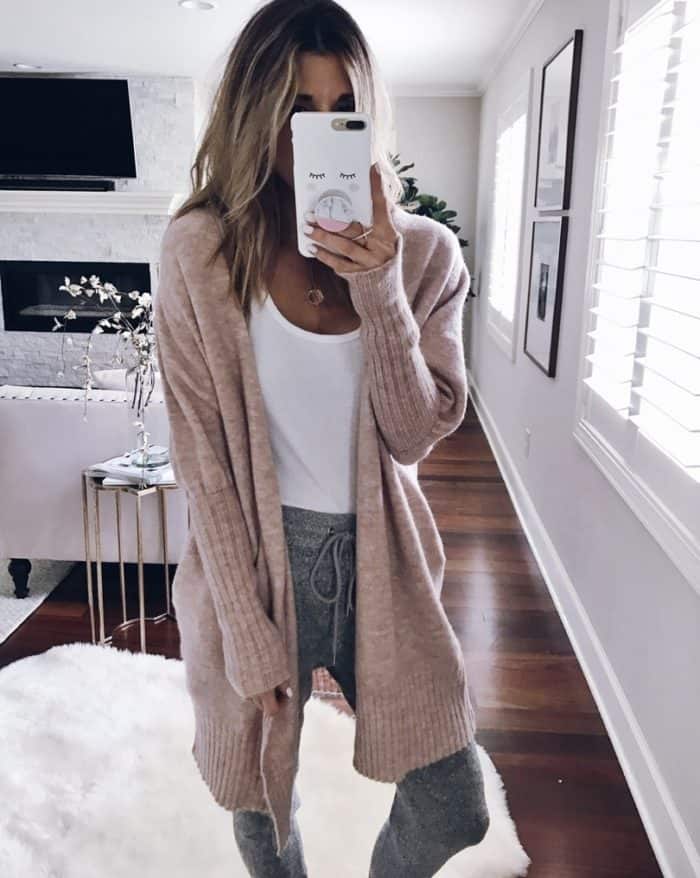 15 Comfy Work From Home Outfit Ideas I'm Loving Right Now