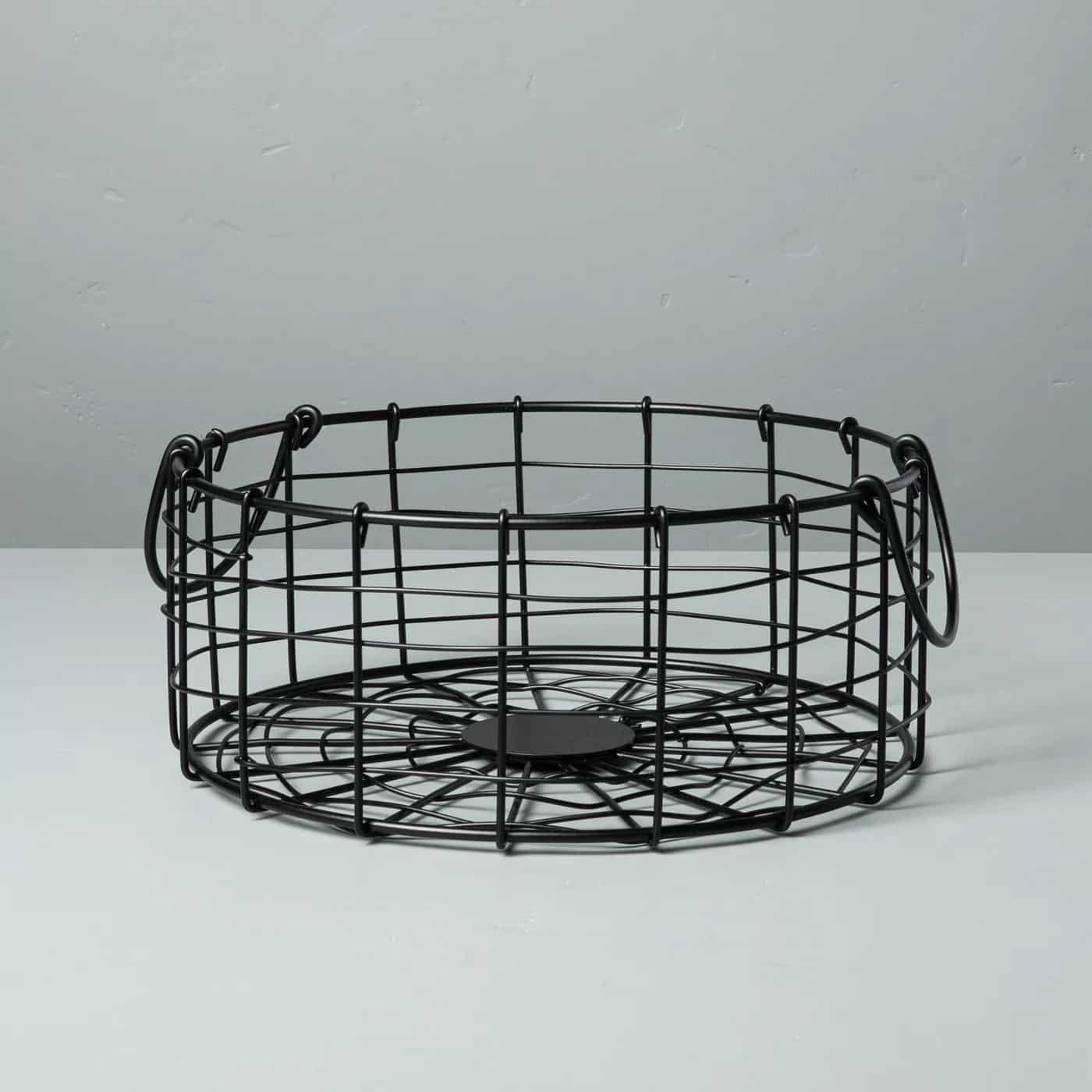 round-wire-storage-basket-with-handles